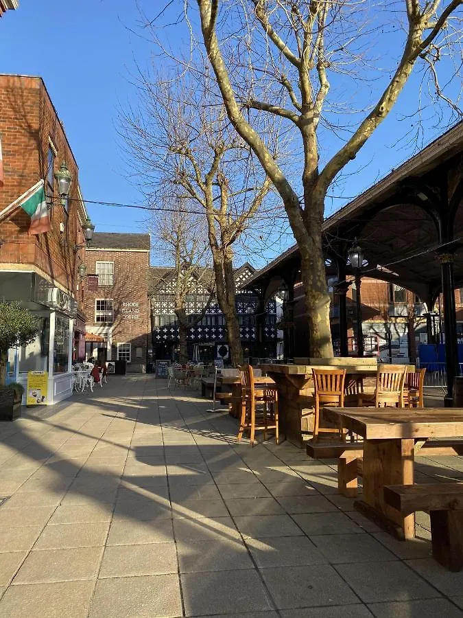 Suitely - Albion Place Cheltenham